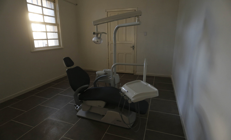 Governador inaugura nova unidade de progressão penal para recuperação de presos em Ponta Grossa