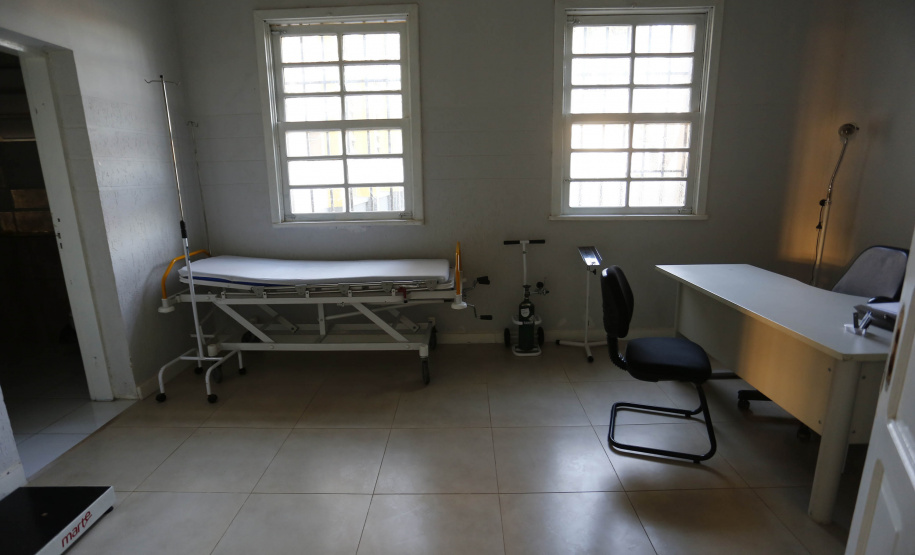 Governador inaugura nova unidade de progressão penal para recuperação de presos em Ponta Grossa