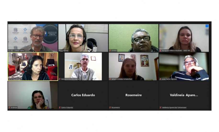 Estado promove formação de professores para o projeto de educação fiscal nas escolas