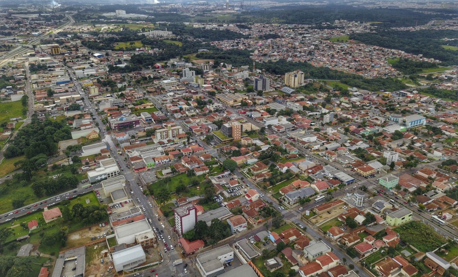 Paraná realiza Mutirão em Araucária com 150 vagas do Recomeça Paraná