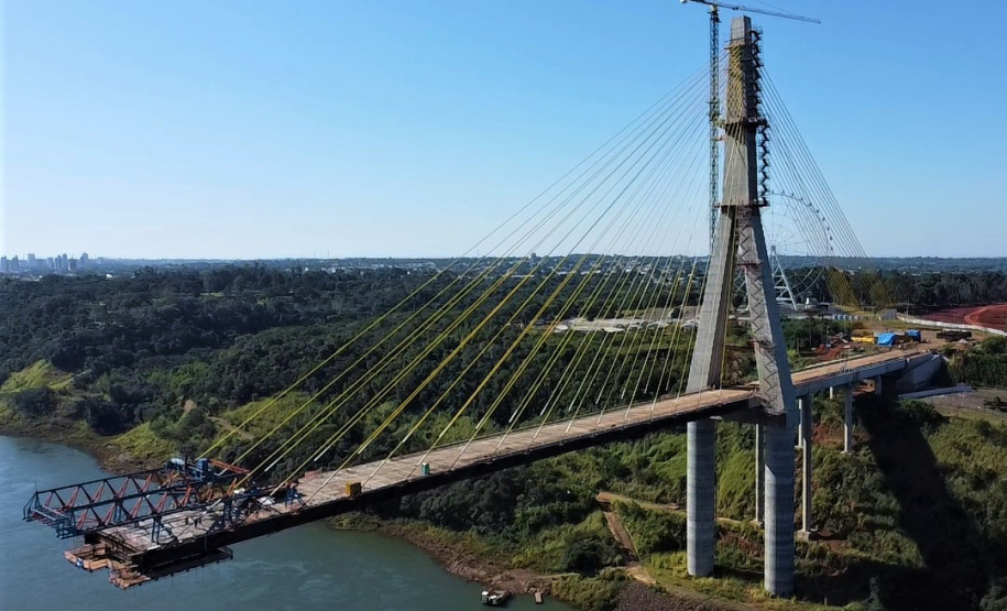 Ponte da Integração chega a 86%; faltam 76,80 metros