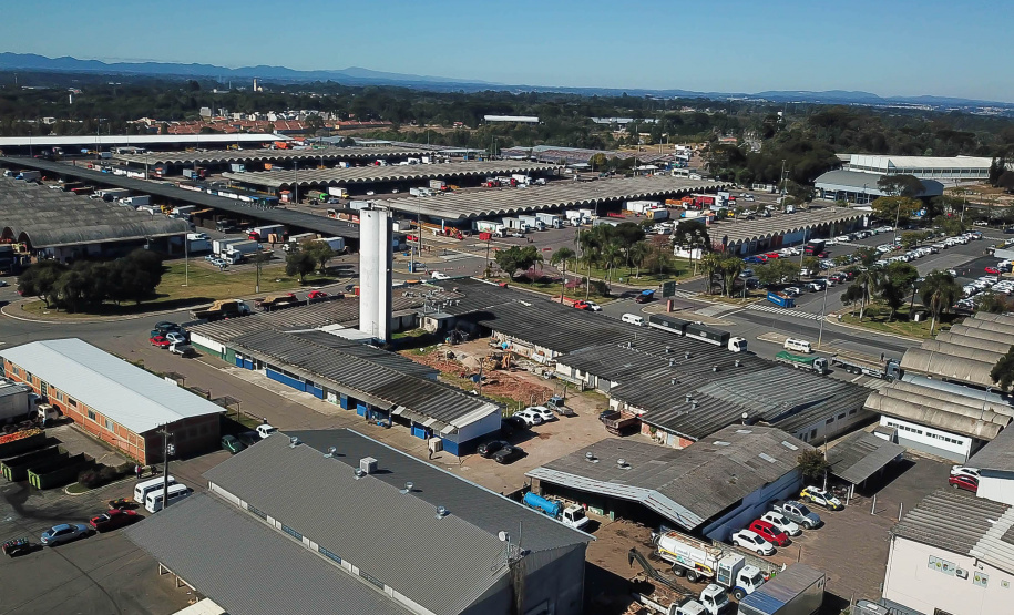 Ceasa Paraná realiza licitação de áreas na sua unidade em Curitiba