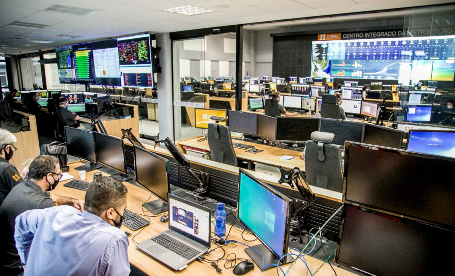 Copel implementa sistema pioneiro de operação em todas as subestações