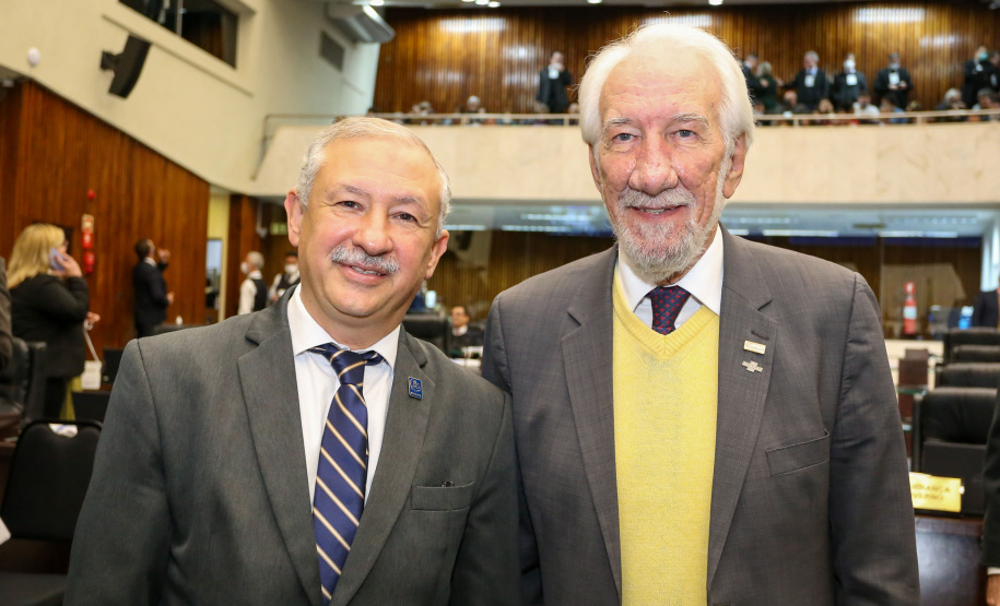 Governador em exercício Darci Piana participa de homenagem aos 88 anos do Crea-pr