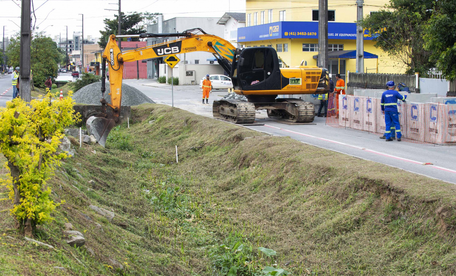 Máquinas começam a operar em obras de macrodrenagem em Matinhos
