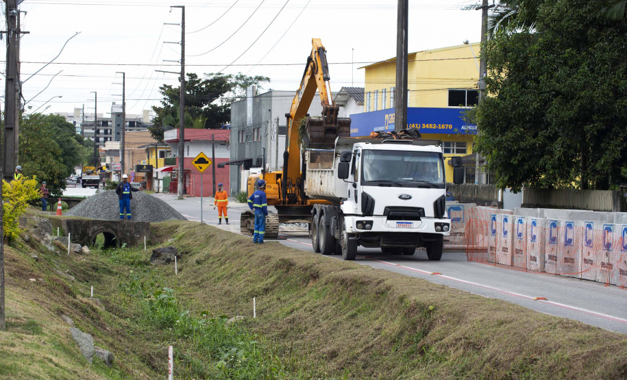 Máquinas começam a operar em obras de macrodrenagem em Matinhos