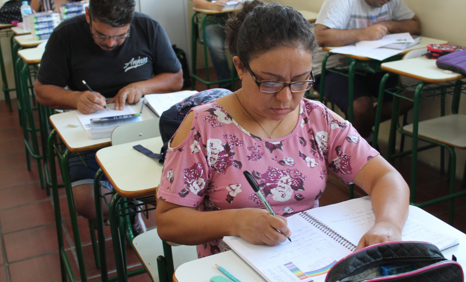 Matrículas para EJA em colégios estaduais começam nesta sexta-feira (24)