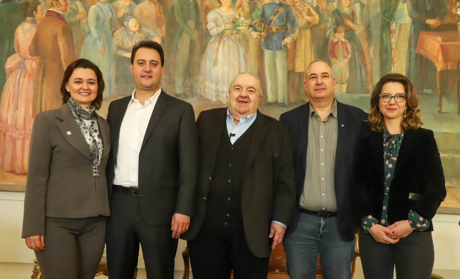 Governador Carlos Massa Ratinho Junior anuncia parceria entre Fiocruz,Tecpar e IBMP. Foto: Ari Dias/AEN.