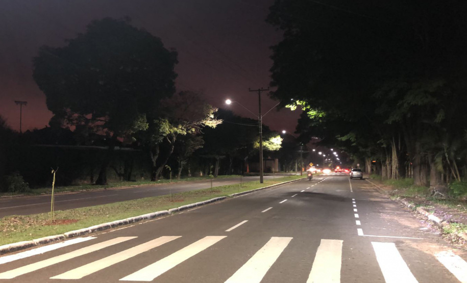 Programa Ilumina Paraná investe 34 milhões em 71 Municípios e gera economia, sustentabilidade e segurança às pessoas