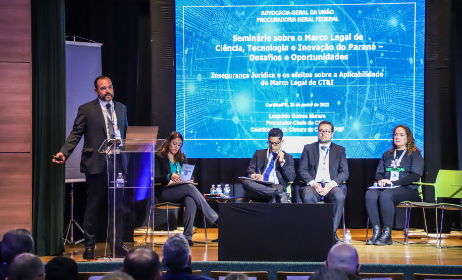 Seminário sobre o Marco Legal  de Ciência, Tecnologia e Inovação do Paraná - Desafios e Oportunidades - Curitiba, 20/06/2022 -  Foto: José Fernando Ogura/AEN