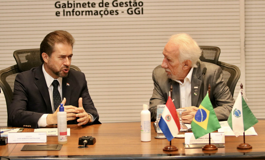 Vice-governador recebe ministro do Paraguai