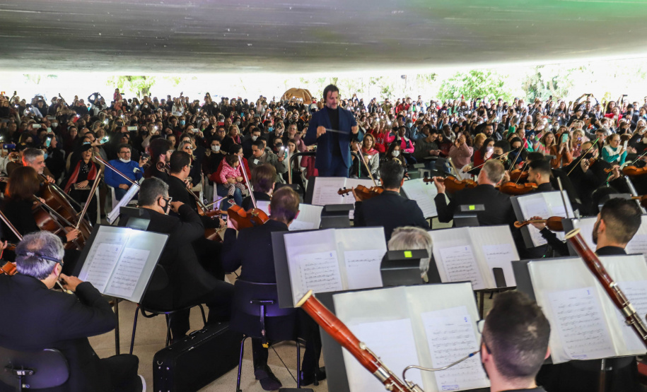 Orquestra Sinfônica se adapta ao mundo virtual e amplia visitas ao Interior do Paraná