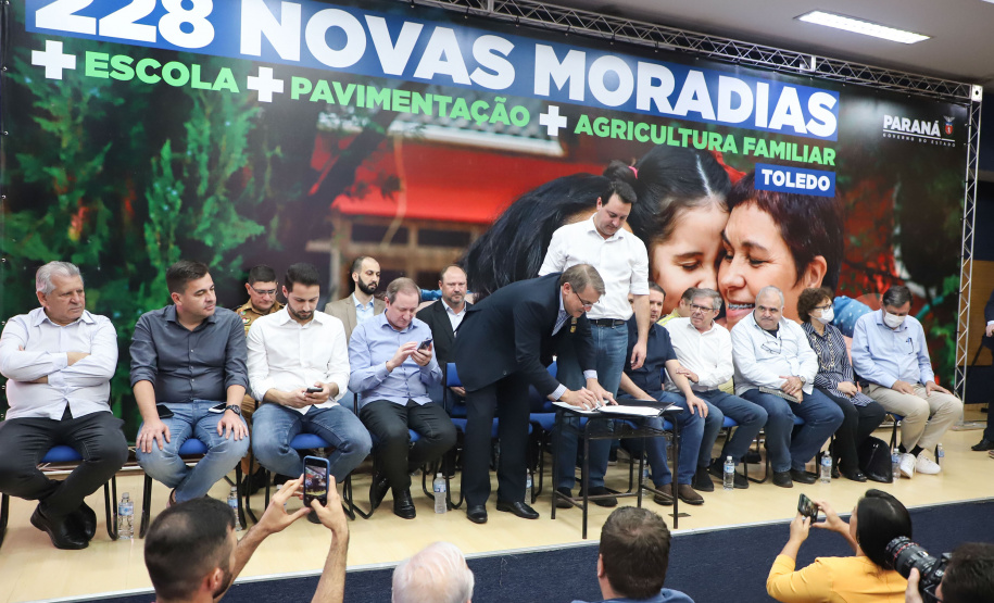 Governador Carlos Massa Ratinho Junior libera recursos para a infraestrutura urbana do município de Toledo, no Oeste do Estado -