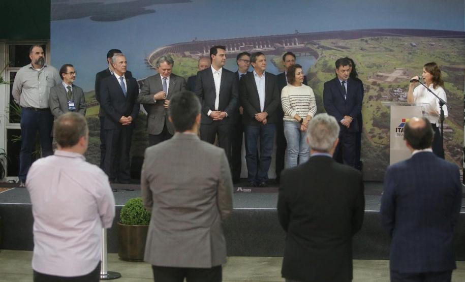 governador Carlos Massa Ratinho Junior anuncia nesta segunda-feira (27) a  construção de um museu internacional de arte em Foz do Iguaçu, a primeira  instituição cultural da América Latina a contar com a cooperação do Centro  Georges Pompidou, da França