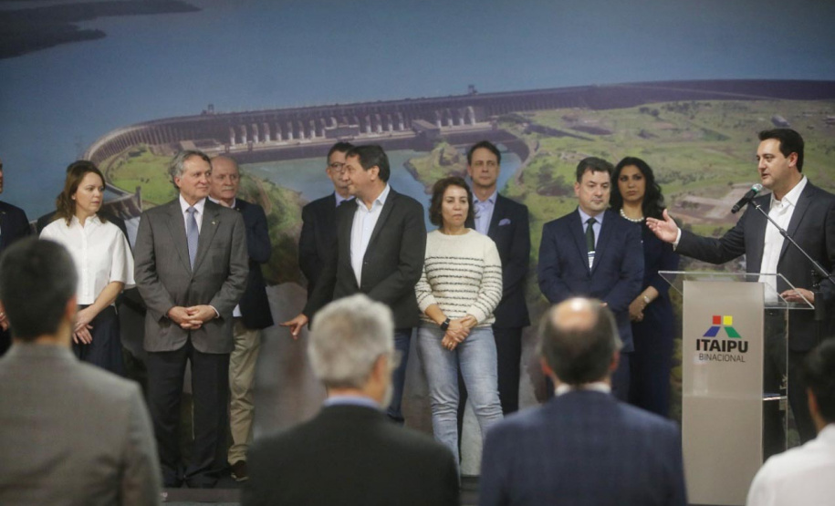 governador Carlos Massa Ratinho Junior anuncia nesta segunda-feira (27) a  construção de um museu internacional de arte em Foz do Iguaçu, a primeira  instituição cultural da América Latina a contar com a cooperação do Centro  Georges Pompidou, da França