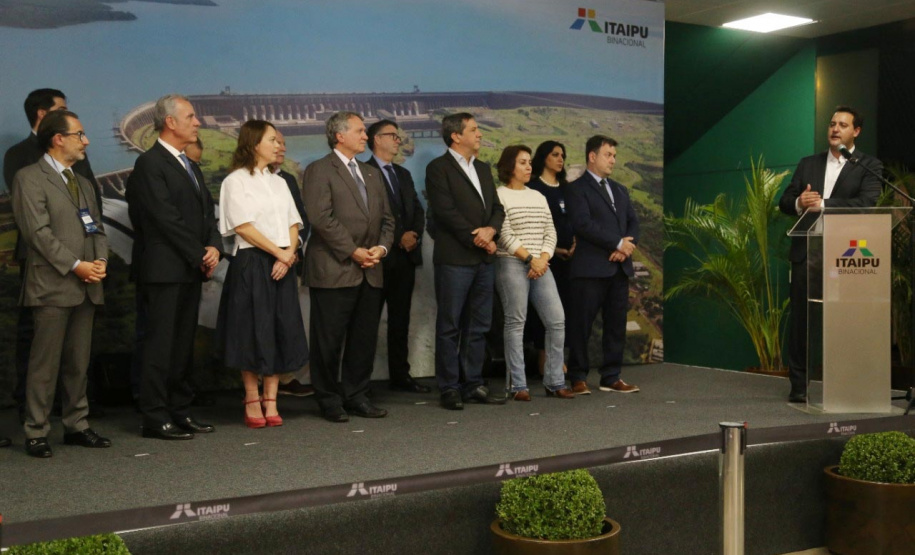 governador Carlos Massa Ratinho Junior anuncia nesta segunda-feira (27) a  construção de um museu internacional de arte em Foz do Iguaçu, a primeira  instituição cultural da América Latina a contar com a cooperação do Centro  Georges Pompidou, da França