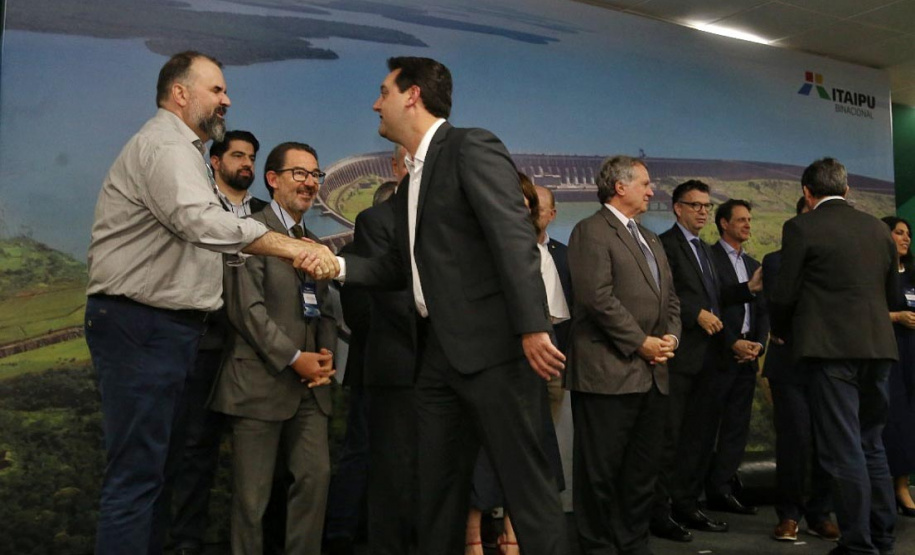 governador Carlos Massa Ratinho Junior anuncia nesta segunda-feira (27) a  construção de um museu internacional de arte em Foz do Iguaçu, a primeira  instituição cultural da América Latina a contar com a cooperação do Centro  Georges Pompidou, da França