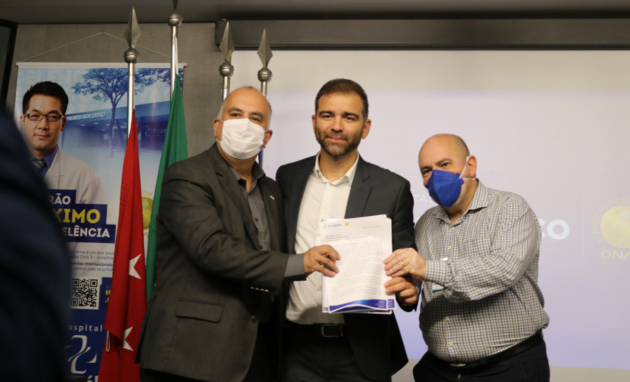 Com apoio do Estado, Hospital Evangélico de Londrina inaugura a nova torre de elevadores