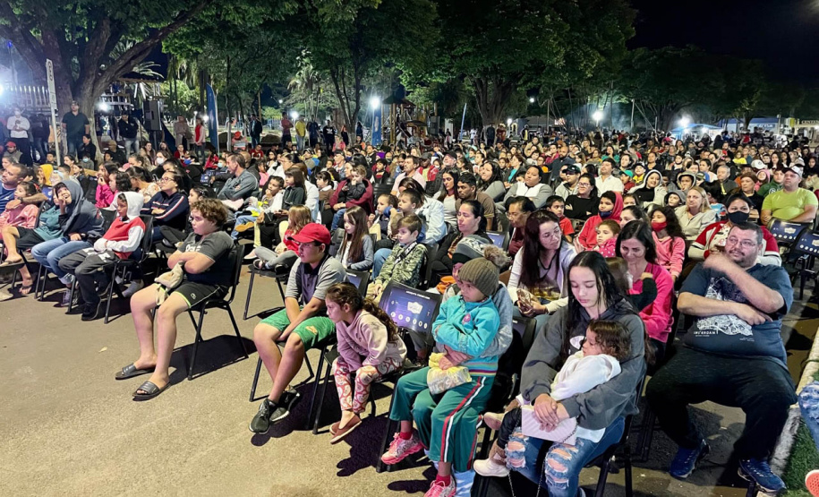 CINEMA NA PRAÇA - CENTENÁRIO DO SUL