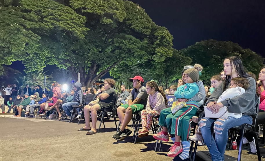 CINEMA NA PRAÇA - CENTENÁRIO DO SUL
