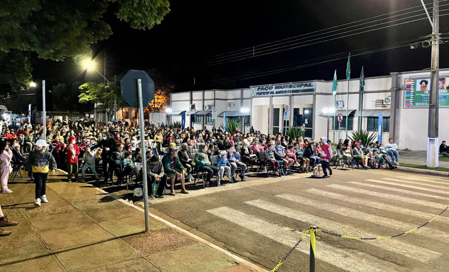 CINEMA NA PRAÇA - CENTENÁRIO DO SUL