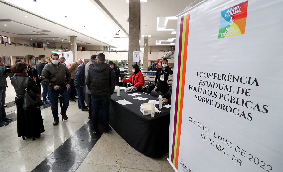 Conferência debate construção do Plano Estadual de Políticas sobre Drogas
