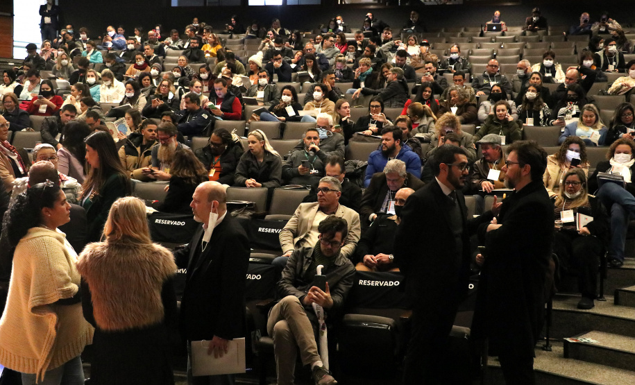 Conferência debate construção do Plano Estadual de Políticas sobre Drogas
