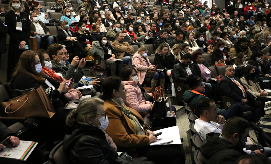 Conferência debate construção do Plano Estadual de Políticas sobre Drogas