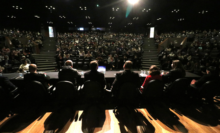 Conferência debate construção do Plano Estadual de Políticas sobre Drogas