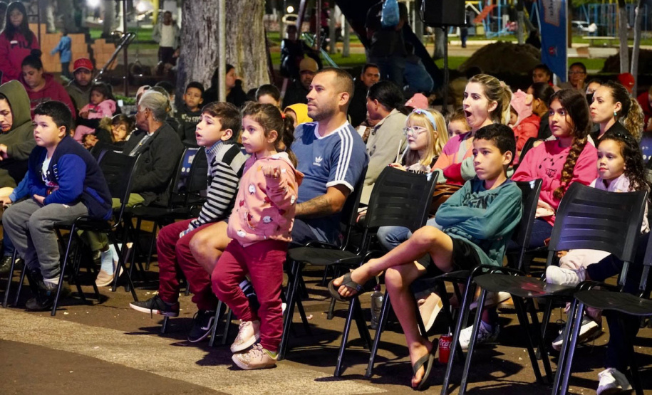 CINEMA NA PRAÇA - CENTENÁRIO DO SUL