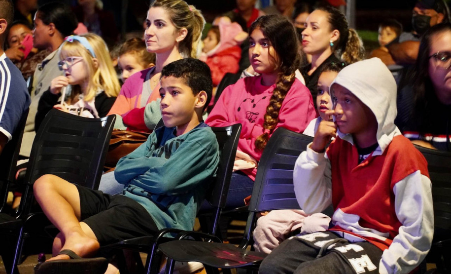 CINEMA NA PRAÇA - CENTENÁRIO DO SUL