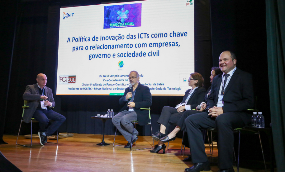 Marco Legal, relação entre Governo, ITCs e Setor Privado -  Painéis com Marcos Pelegrina,  Claudia Crisostomo,  Gesill Sampaio, Gustavo Posseti e Gabriela Silva