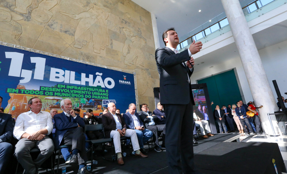 Prefeitos destacam que investimentos do Governo garantem mais qualidade de vida -  Curitiba, 22/06/2022