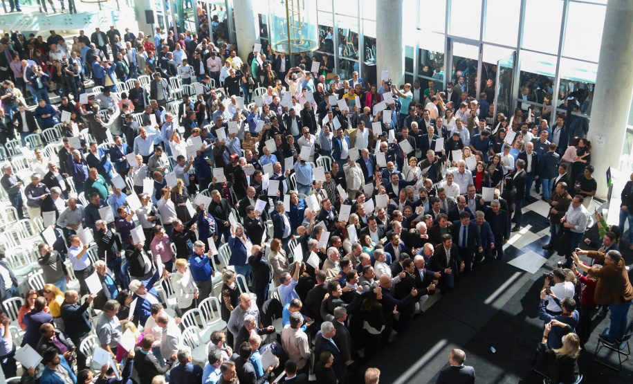 Prefeitos destacam que investimentos do Governo garantem mais qualidade de vida -  Curitiba, 22/06/2022