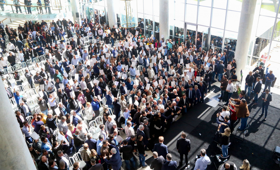 Prefeitos destacam que investimentos do Governo garantem mais qualidade de vida -  Curitiba, 22/06/2022