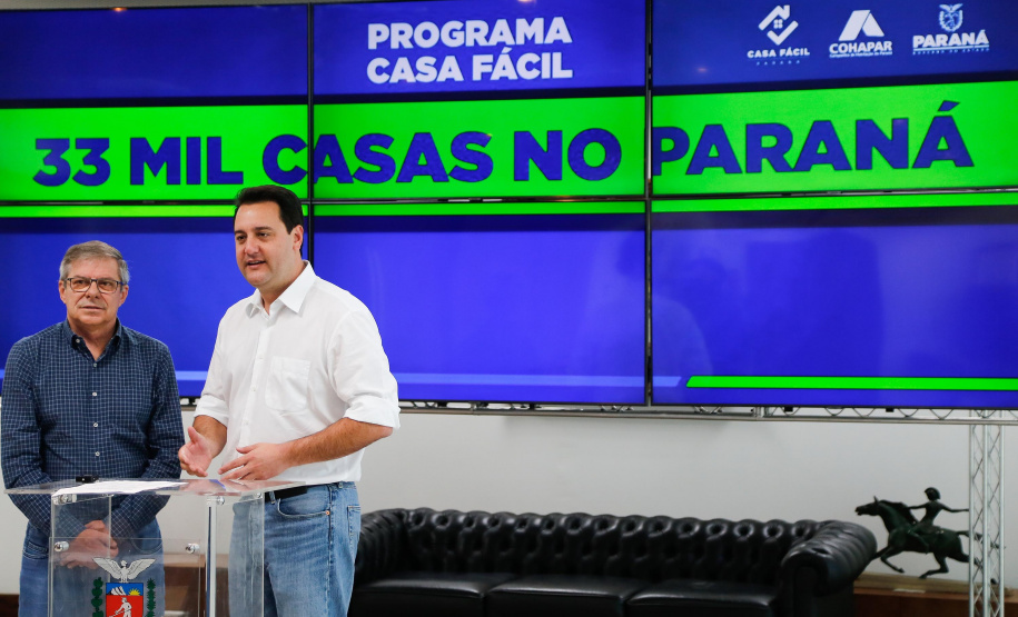 Governador confirma liberação de R$ 72,4 milhões para famílias paranaenses investirem na casa própria