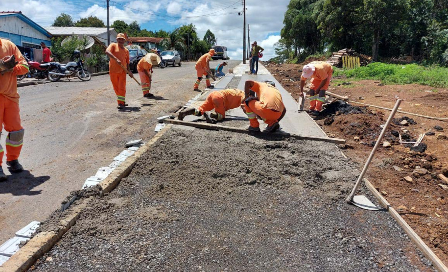 Estado investe R$ 1,14 bilhão desde 2019 em pequenos municípios e valoriza vocações locais
