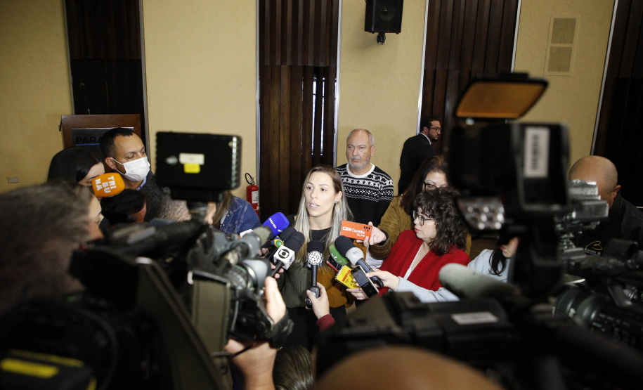 A Polícia Civil (PCPR) e a Polícia Científica do Paraná identificaram fragmentos genéticos de Leandro Bossi, que desapareceu em Guaratuba, no Litoral, em 1992, com 7 anos de idade.