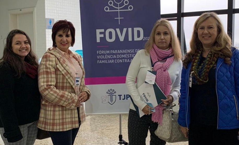 Governo participa de fórum que debate violência doméstica e familiar contra mulheres