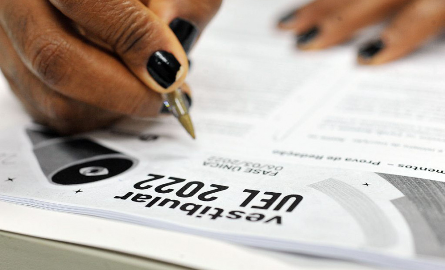 Inscrições para vagas remanescentes do Vestibular UEL 2022 terminam nesta quarta (15)