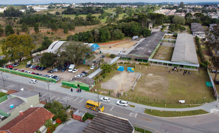 Paraná avança para garantir melhor atendimento escolar do Brasil