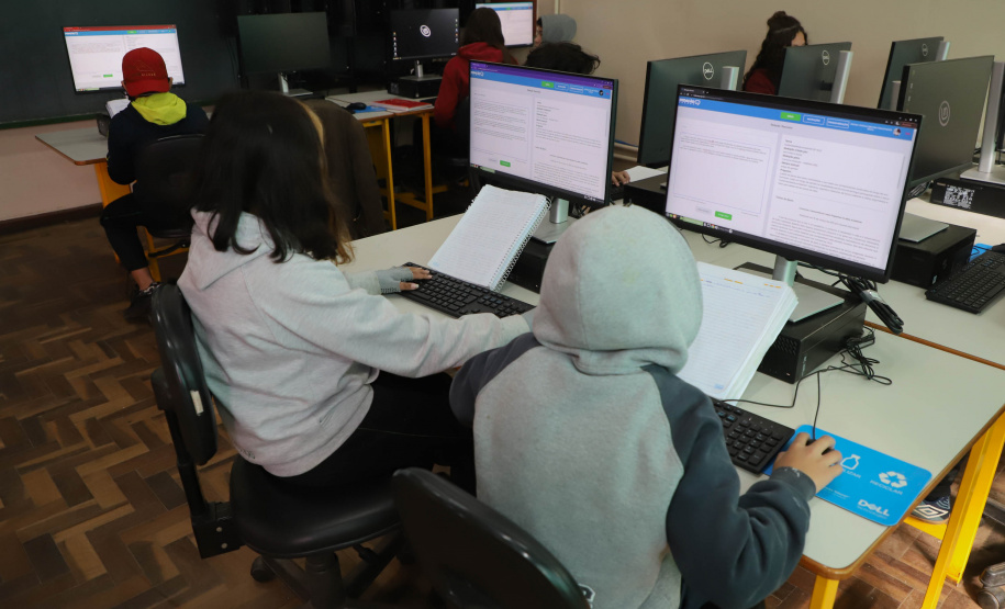 Paraná avança para garantir melhor atendimento escolar do Brasil