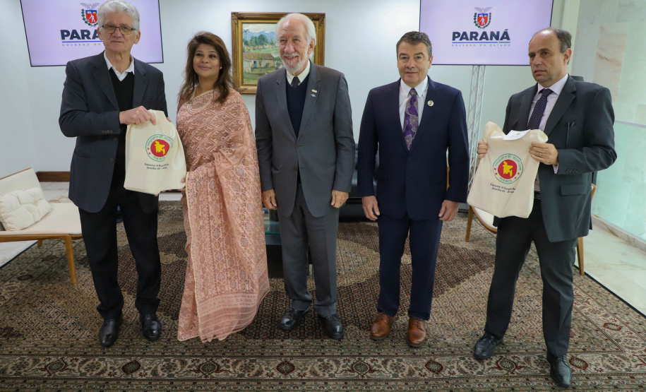 Embaixadora Bangladesh