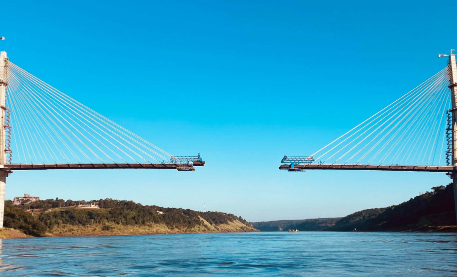 Ponte da Integração chega a 86%; faltam 76,80 metros