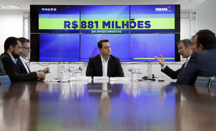 Governador Carlos Massa Ratinho Junior, recebeu representantes da empresa Volvo, que anunciaram investimentos de R$ 881 milhões na fabrica de Curitiba -