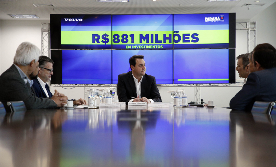 Governador Carlos Massa Ratinho Junior, recebeu representantes da empresa Volvo, que anunciaram investimentos de R$ 881 milhões na fabrica de Curitiba -