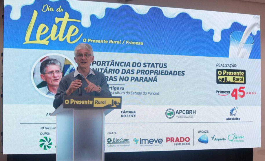 Paraná pode ampliar mercado de leite com tecnologia, planejamento e sanidade