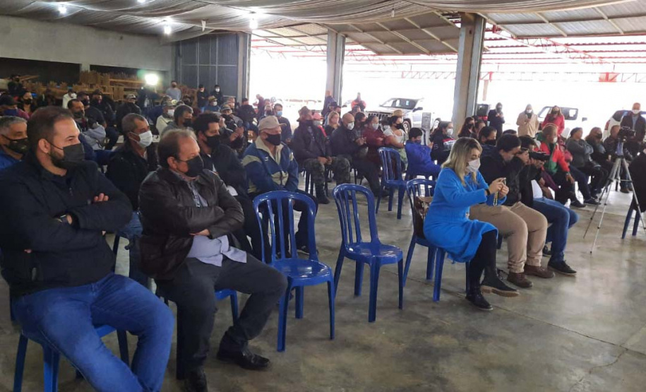 Com georreferenciamento, famílias de Campo Magro começam processo para regularização fundiária