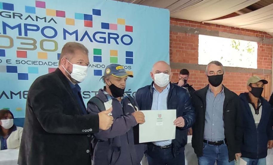 Com georreferenciamento, famílias de Campo Magro começam processo para regularização fundiária