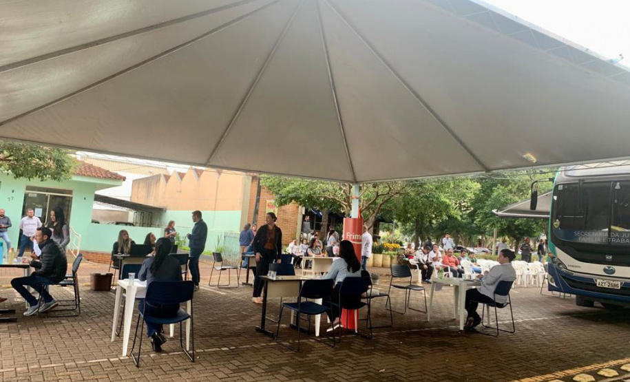 Emprega Mais Paraná realiza semana final de turnê pelo Oeste